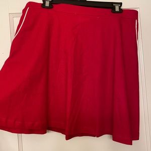 Tuesday Bassen red XL punch bowl skirt